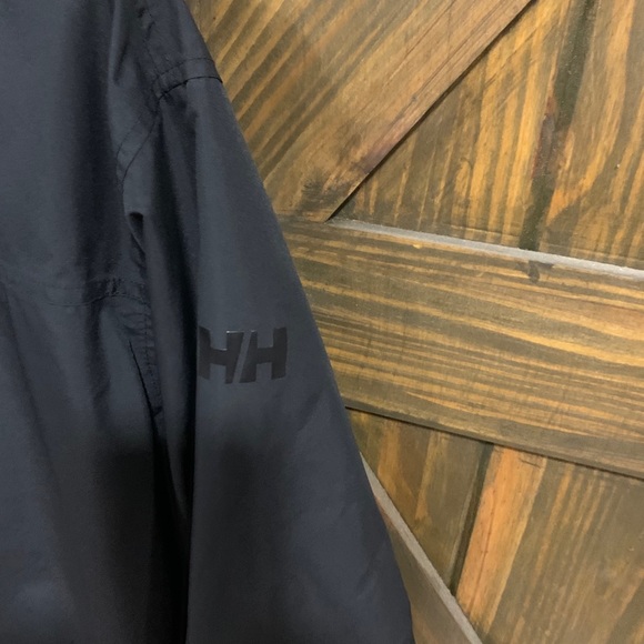 Helly Hansen Fall/Spring waterproof jacket. - Picture 3 of 3
